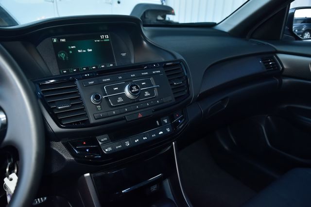 2017 Honda Accord Sport SE 2017 Honda Accord Sport SE