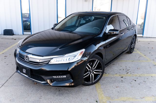 2017 Honda Accord NAV LEATHER SUNROOF LOADED CLEAN CARFAX 2 OWNERS