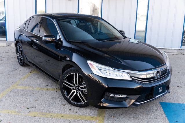2017 Honda Accord NAV LEATHER SUNROOF LOADED CLEAN CARFAX 2 OWNERS