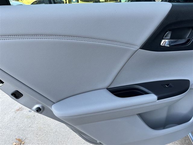 2017 Honda Accord EX-L V6 w/Navi w/Honda Sensing 2017 Honda Accord EX-L V6 w/Navi w/Honda Sensing