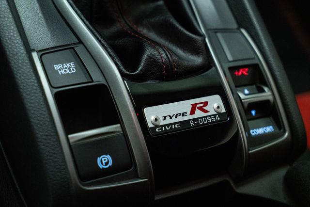 2017 Honda Civic Type R w/ Upgrades | Carrollton, TX | Texas Hot Rides 2017 Honda Civic Type R w/ Upgrades | Carrollton, TX | Texas Hot Rides