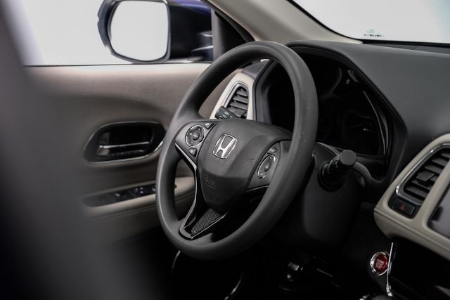 2017 Honda HR-V EX | Dallas, TX | Stevens Motor Company LLC 2017 Honda HR-V EX | Dallas, TX | Stevens Motor Company LLC