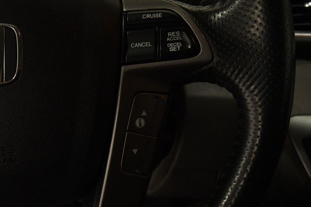 2017 Honda Odyssey Touring | Branford, CT | Sound Auto Wholesalers 2017 Honda Odyssey Touring | Branford, CT | Sound Auto Wholesalers