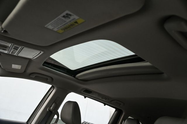 2017 Honda Odyssey EX-L Power Sliding Doors Power Liftgate Push Start 2017 Honda Odyssey EX-L Power Sliding Doors Power Liftgate Push Start