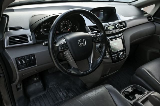 2017 Honda Odyssey EX-L Power Sliding Doors Power Liftgate Push Start 2017 Honda Odyssey EX-L Power Sliding Doors Power Liftgate Push Start