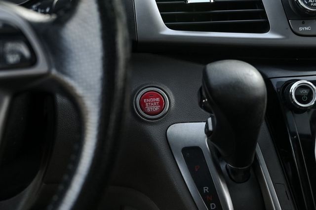 2017 Honda Odyssey EX-L Power Sliding Doors Power Liftgate Push Start 2017 Honda Odyssey EX-L Power Sliding Doors Power Liftgate Push Start