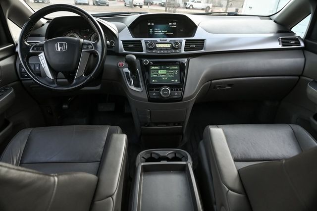 2017 Honda Odyssey EX-L Power Sliding Doors Power Liftgate Push Start 2017 Honda Odyssey EX-L Power Sliding Doors Power Liftgate Push Start