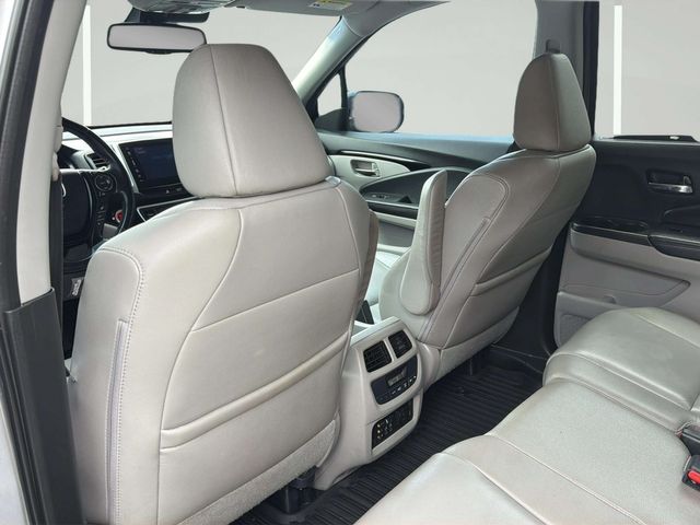 2017 Honda Pilot Touring | Alpharetta, GA | Star Motors