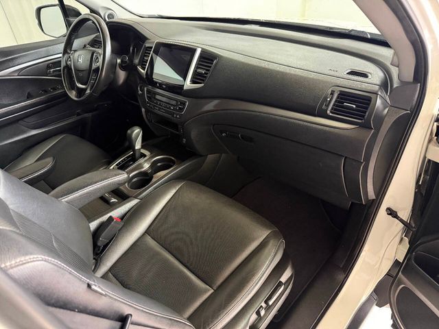 2017 Honda Ridgeline RTL-T | Houston, TX | Houston Auto Credit 2017 Honda Ridgeline RTL-T | Houston, TX | Houston Auto Credit