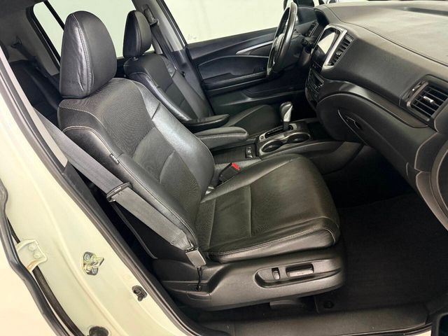 2017 Honda Ridgeline RTL-T | Houston, TX | Houston Auto Credit 2017 Honda Ridgeline RTL-T | Houston, TX | Houston Auto Credit