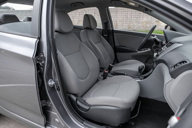 2017 Hyundai ACCENT SE AM/FM/SiriusXM/CD/MP3 Audio System Pwr Windows 2017 Hyundai ACCENT SE AM/FM/SiriusXM/CD/MP3 Audio System Pwr Windows