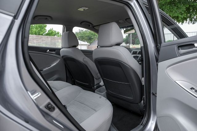 2017 Hyundai ACCENT SE AM/FM/SiriusXM/CD/MP3 Audio System Pwr Windows 2017 Hyundai ACCENT SE AM/FM/SiriusXM/CD/MP3 Audio System Pwr Windows