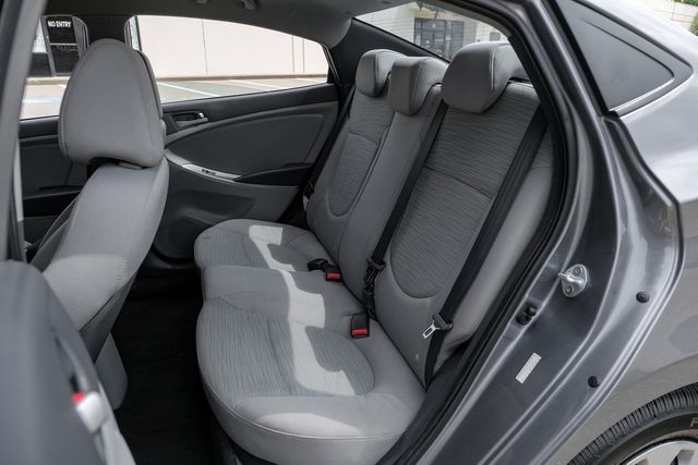 2017 Hyundai ACCENT SE AM/FM/SiriusXM/CD/MP3 Audio System Pwr Windows 2017 Hyundai ACCENT SE AM/FM/SiriusXM/CD/MP3 Audio System Pwr Windows