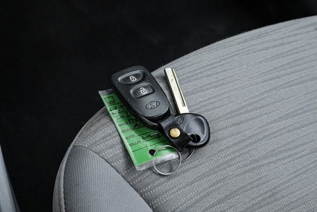 2017 Hyundai ACCENT SE AM/FM/SiriusXM/CD/MP3 Audio System Pwr Windows 2017 Hyundai ACCENT SE AM/FM/SiriusXM/CD/MP3 Audio System Pwr Windows