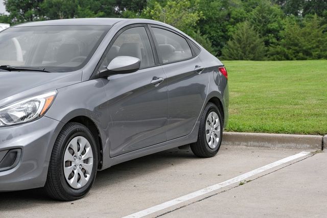 2017 Hyundai ACCENT SE AM/FM/SiriusXM/CD/MP3 Audio System Pwr Windows 2017 Hyundai ACCENT SE AM/FM/SiriusXM/CD/MP3 Audio System Pwr Windows