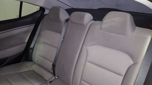 2017 Hyundai ELANTRA SE | Carrollton, TX | Legend Motorcars of Carrollton 2017 Hyundai ELANTRA SE | Carrollton, TX | Legend Motorcars of Carrollton