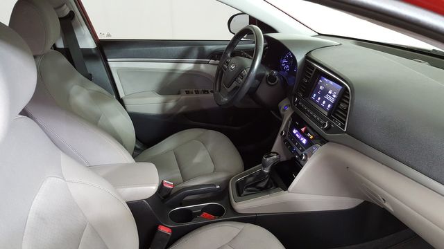 2017 Hyundai ELANTRA SE | Carrollton, TX | Legend Motorcars of Carrollton