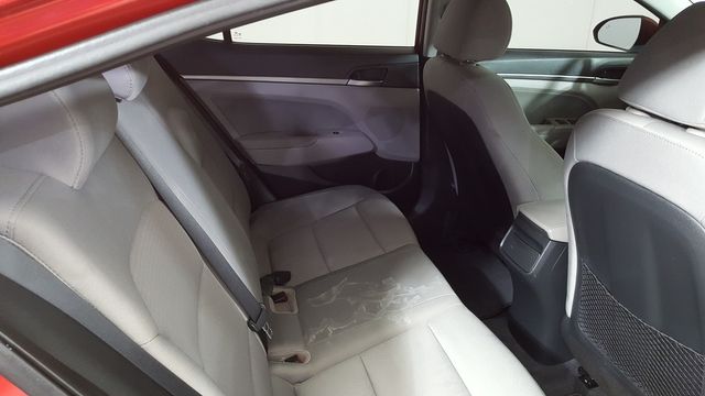 2017 Hyundai ELANTRA SE | Carrollton, TX | Legend Motorcars of Carrollton