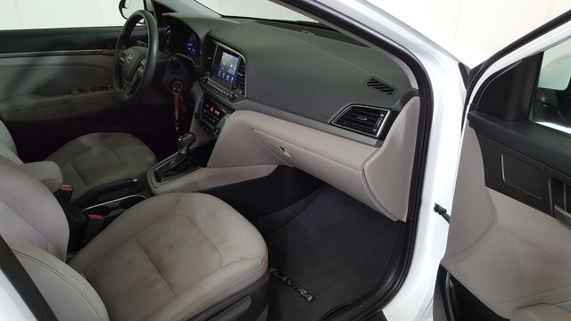 2017 Hyundai ELANTRA SE | Carrollton, TX | Legend Motorcars of Carrollton 2017 Hyundai ELANTRA SE | Carrollton, TX | Legend Motorcars of Carrollton