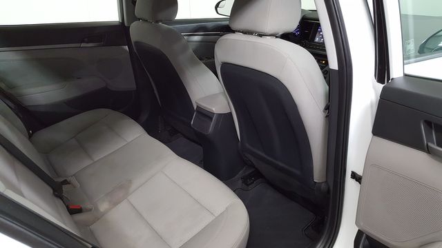 2017 Hyundai ELANTRA SE | Carrollton, TX | Legend Motorcars of Carrollton 2017 Hyundai ELANTRA SE | Carrollton, TX | Legend Motorcars of Carrollton