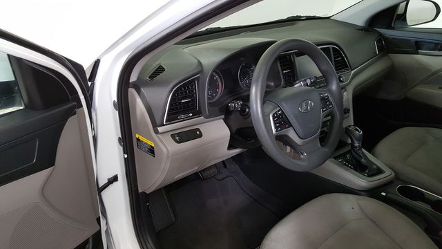 2017 Hyundai ELANTRA SE | Carrollton, TX | Legend Motorcars of Carrollton 2017 Hyundai ELANTRA SE | Carrollton, TX | Legend Motorcars of Carrollton