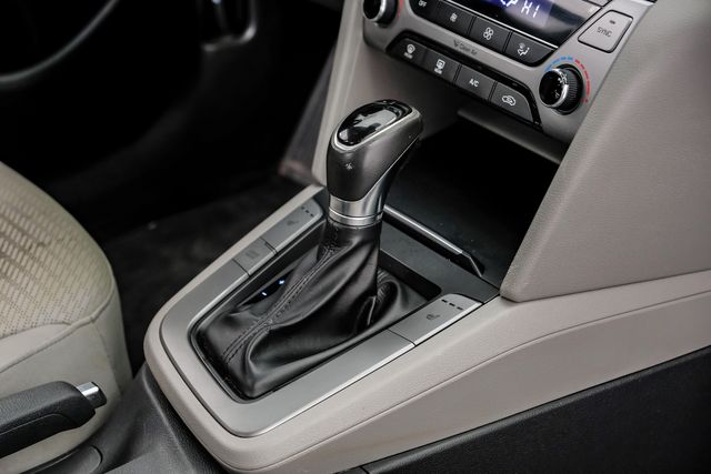 2017 Hyundai Elantra Limited OneOwner PerfectCarfax 26ServiceRecords | Dallas, TX | Stevens Motor Company LLC 2017 Hyundai Elantra Limited OneOwner PerfectCarfax 26ServiceRecords | Dallas, TX | Stevens Motor Company LLC