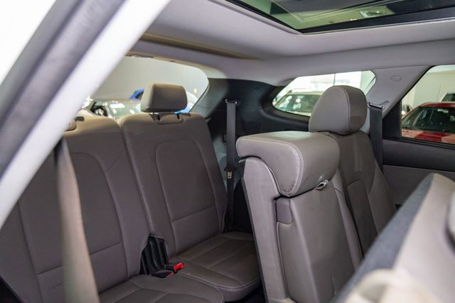 2017 Hyundai SANTA FE SE Ultimate