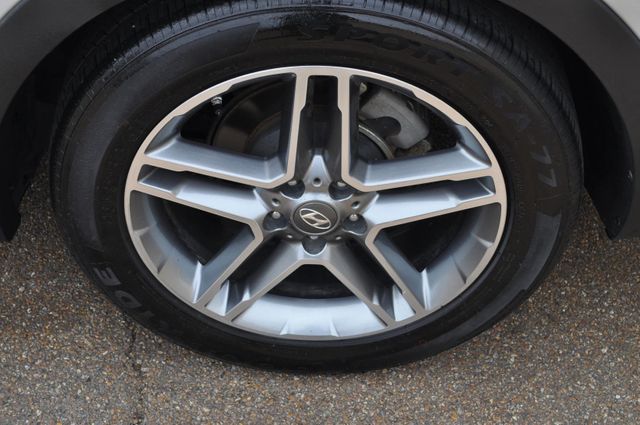 2017 Hyundai SANTA FE SE Ultimate Sport Utility 4D | Louisville, MS | CARite Louisville MS