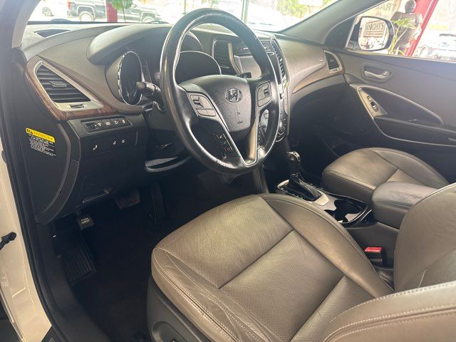 2017 Hyundai SANTA FE Limited Ultimate | Rome, GA | Knight's Car Store 2017 Hyundai SANTA FE Limited Ultimate | Rome, GA | Knight's Car Store