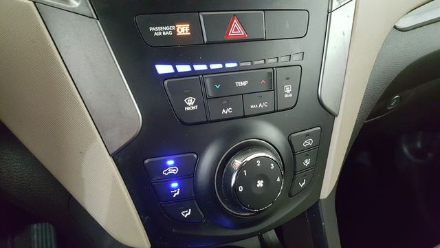 2017 Hyundai SANTA FE Sport 2.4L | Carrollton, TX | Legend Motorcars of Carrollton 2017 Hyundai SANTA FE Sport 2.4L | Carrollton, TX | Legend Motorcars of Carrollton