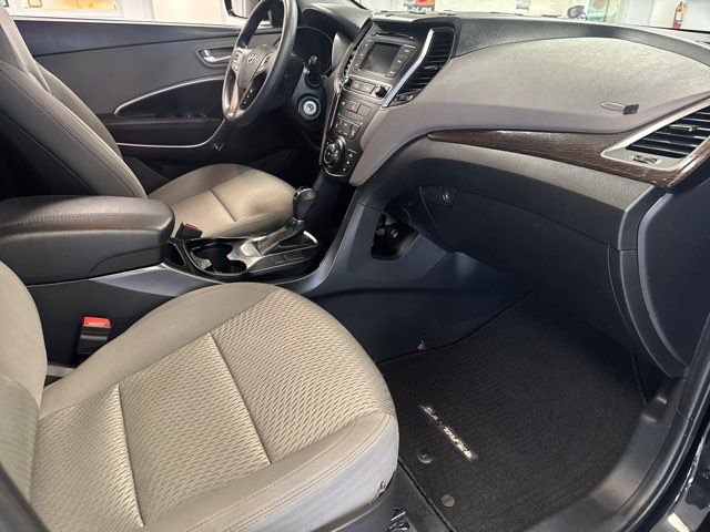 2017 Hyundai SANTA FE Sport 2.4L | Rome, GA | Knight's Car Store 2017 Hyundai SANTA FE Sport 2.4L | Rome, GA | Knight's Car Store