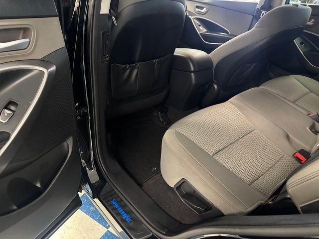 2017 Hyundai SANTA FE Sport 2.4L | Rome, GA | Knight's Car Store 2017 Hyundai SANTA FE Sport 2.4L | Rome, GA | Knight's Car Store