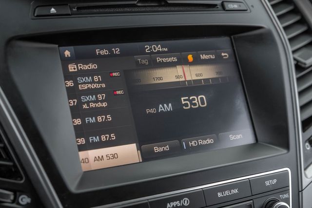 2017 Hyundai SANTA FE Sport 2.0T Heated Leather Push Start Apple Car/Android 2017 Hyundai SANTA FE Sport 2.0T Heated Leather Push Start Apple Car/Android