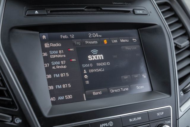 2017 Hyundai SANTA FE Sport 2.0T Heated Leather Push Start Apple Car/Android 2017 Hyundai SANTA FE Sport 2.0T Heated Leather Push Start Apple Car/Android