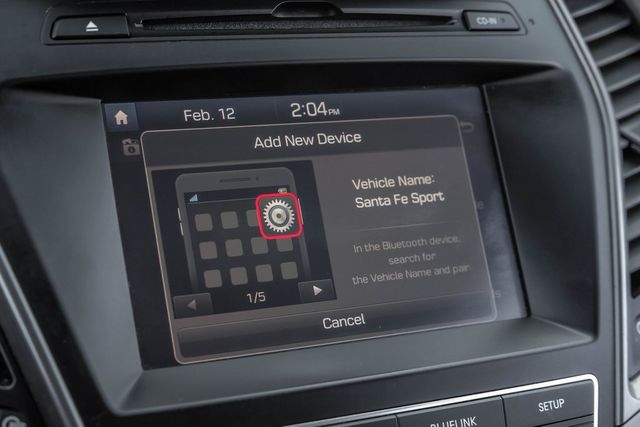 2017 Hyundai SANTA FE Sport 2.0T Heated Leather Push Start Apple Car/Android 2017 Hyundai SANTA FE Sport 2.0T Heated Leather Push Start Apple Car/Android