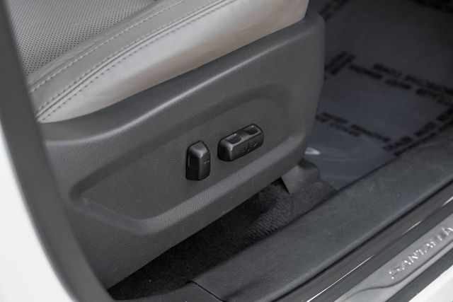 2017 Hyundai SANTA FE Sport 2.0T Heated Leather Push Start Apple Car/Android 2017 Hyundai SANTA FE Sport 2.0T Heated Leather Push Start Apple Car/Android