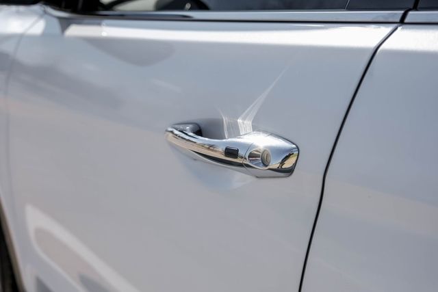 2017 Hyundai SANTA FE Sport 2.0T Heated Leather Push Start Apple Car/Android 2017 Hyundai SANTA FE Sport 2.0T Heated Leather Push Start Apple Car/Android