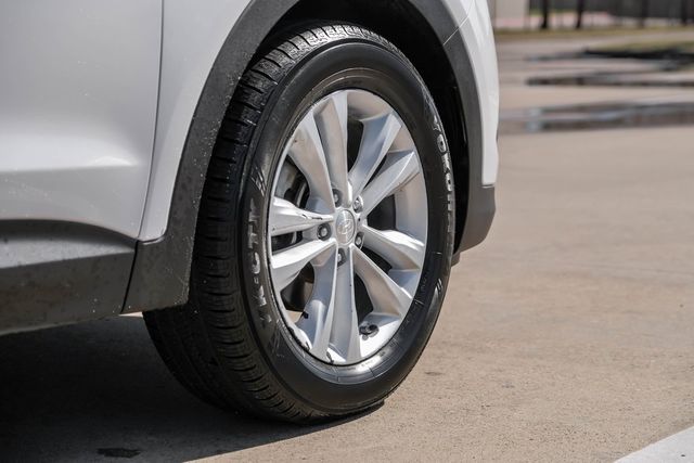 2017 Hyundai SANTA FE Sport 2.0T Heated Leather Push Start Apple Car/Android 2017 Hyundai SANTA FE Sport 2.0T Heated Leather Push Start Apple Car/Android