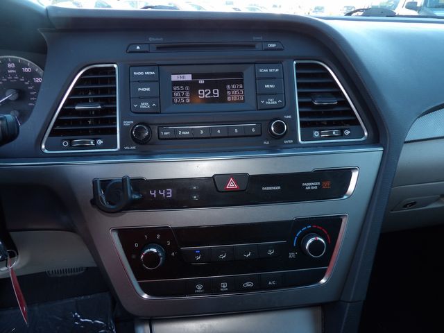 2017 Hyundai SONATA Base | Dalton, GA | Paniagua Auto Mall 2017 Hyundai SONATA Base | Dalton, GA | Paniagua Auto Mall