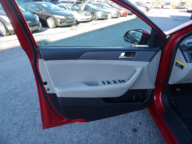 2017 Hyundai SONATA Base | Dalton, GA | Paniagua Auto Mall 2017 Hyundai SONATA Base | Dalton, GA | Paniagua Auto Mall