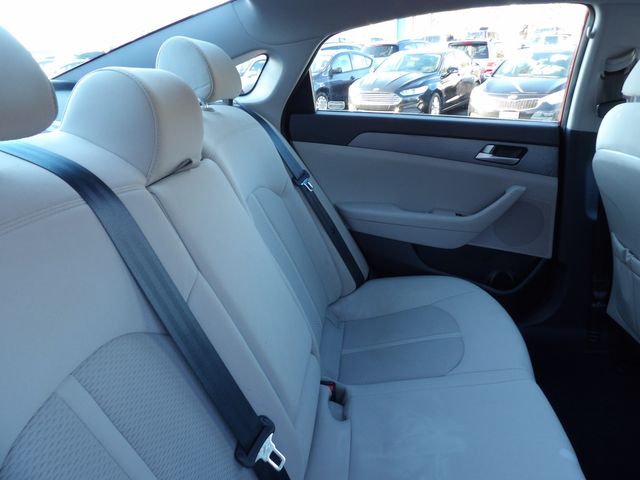 2017 Hyundai SONATA Base | Dalton, GA | Paniagua Auto Mall 