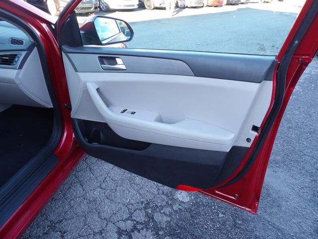 2017 Hyundai SONATA Base | Dalton, GA | Paniagua Auto Mall 