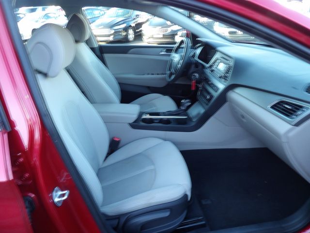 2017 Hyundai SONATA Base | Dalton, GA | Paniagua Auto Mall 