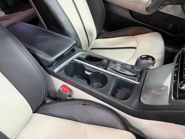 2017 Hyundai SONATA SE 4dr Sedan PZEV | Houston, TX | Houston Auto Credit 2017 Hyundai SONATA SE 4dr Sedan PZEV | Houston, TX | Houston Auto Credit