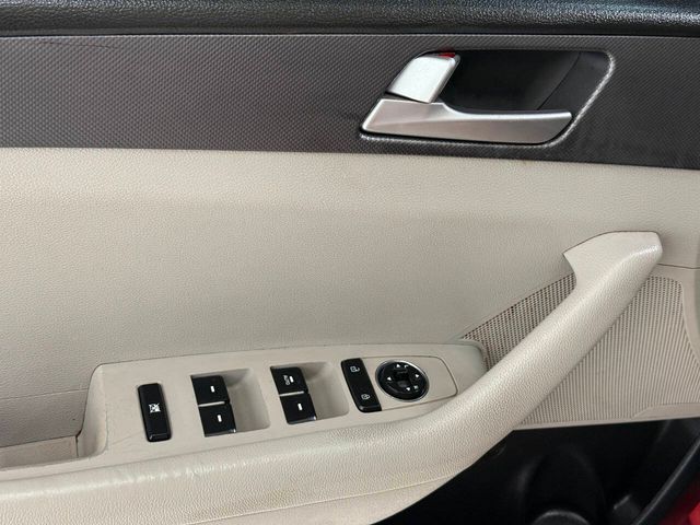 2017 Hyundai SONATA SE 4dr Sedan PZEV | Houston, TX | Houston Auto Credit 2017 Hyundai SONATA SE 4dr Sedan PZEV | Houston, TX | Houston Auto Credit