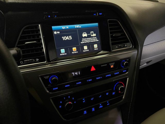 2017 Hyundai SONATA SE 4dr Sedan PZEV | Houston, TX | Houston Auto Credit