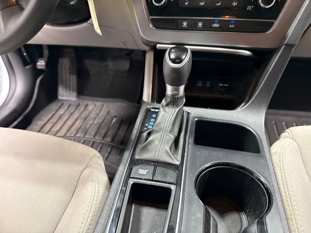 2017 Hyundai SONATA SE | Houston, TX | Texas Star Motors 2017 Hyundai SONATA SE | Houston, TX | Texas Star Motors