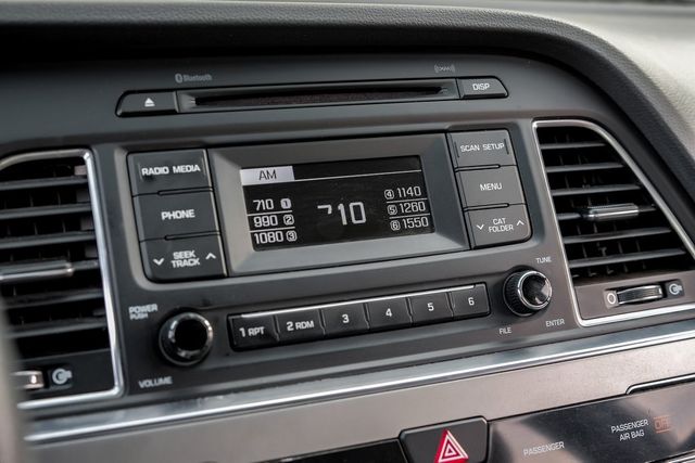 2017 Hyundai Sonata Drive Modes Bluetooth Cruise Control LOW MILES 2017 Hyundai Sonata Drive Modes Bluetooth Cruise Control LOW MILES