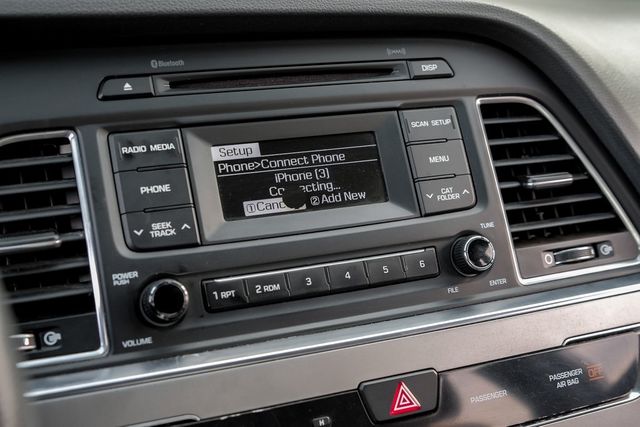 2017 Hyundai Sonata Drive Modes Bluetooth Cruise Control LOW MILES 2017 Hyundai Sonata Drive Modes Bluetooth Cruise Control LOW MILES