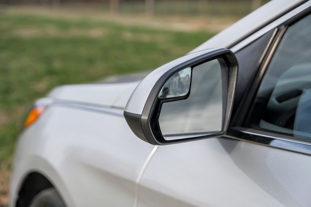 2017 Hyundai Sonata Drive Modes Bluetooth Cruise Control LOW MILES 2017 Hyundai Sonata Drive Modes Bluetooth Cruise Control LOW MILES